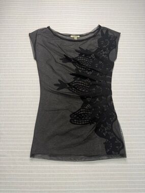 🖤 Bordeaux Los Angeles Gray & Black Mesh Overlay Top – Size S/P